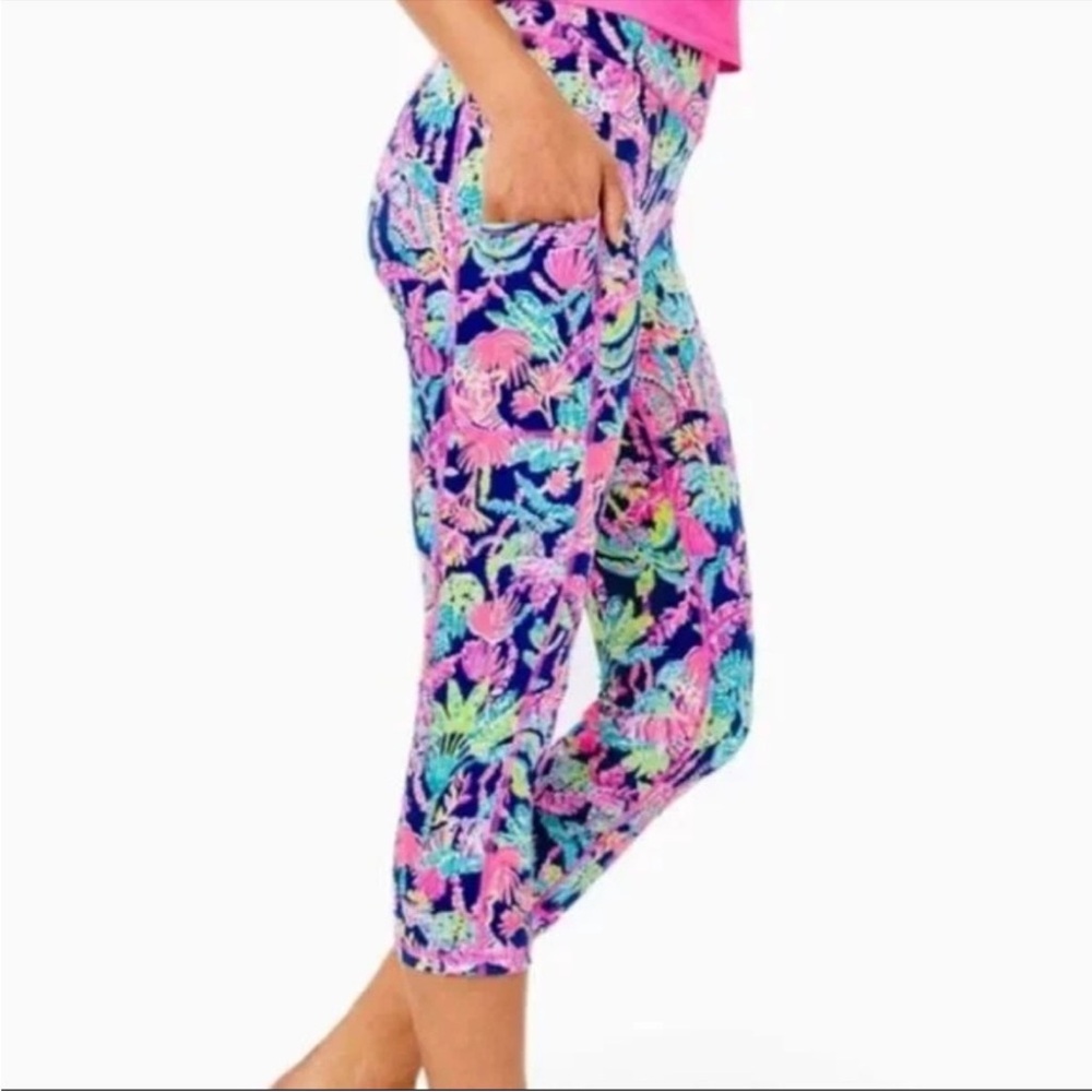 Lilly Pulitzer Oyster Bay Navy Seen And Herd Weekender High Rise Crop Legging S
